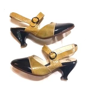 John Fluevog Blind Faith Demi Mary Jane Slingback Heels Green and Black Sandal